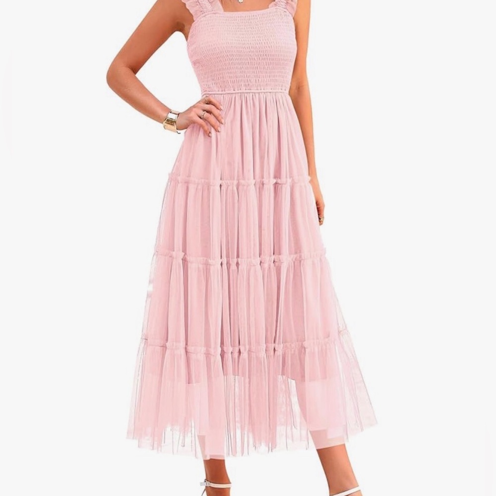 Light Pink Sleeveless tulle dress women’s size M